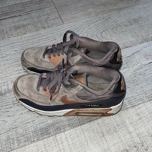 Women's Nike Air Max